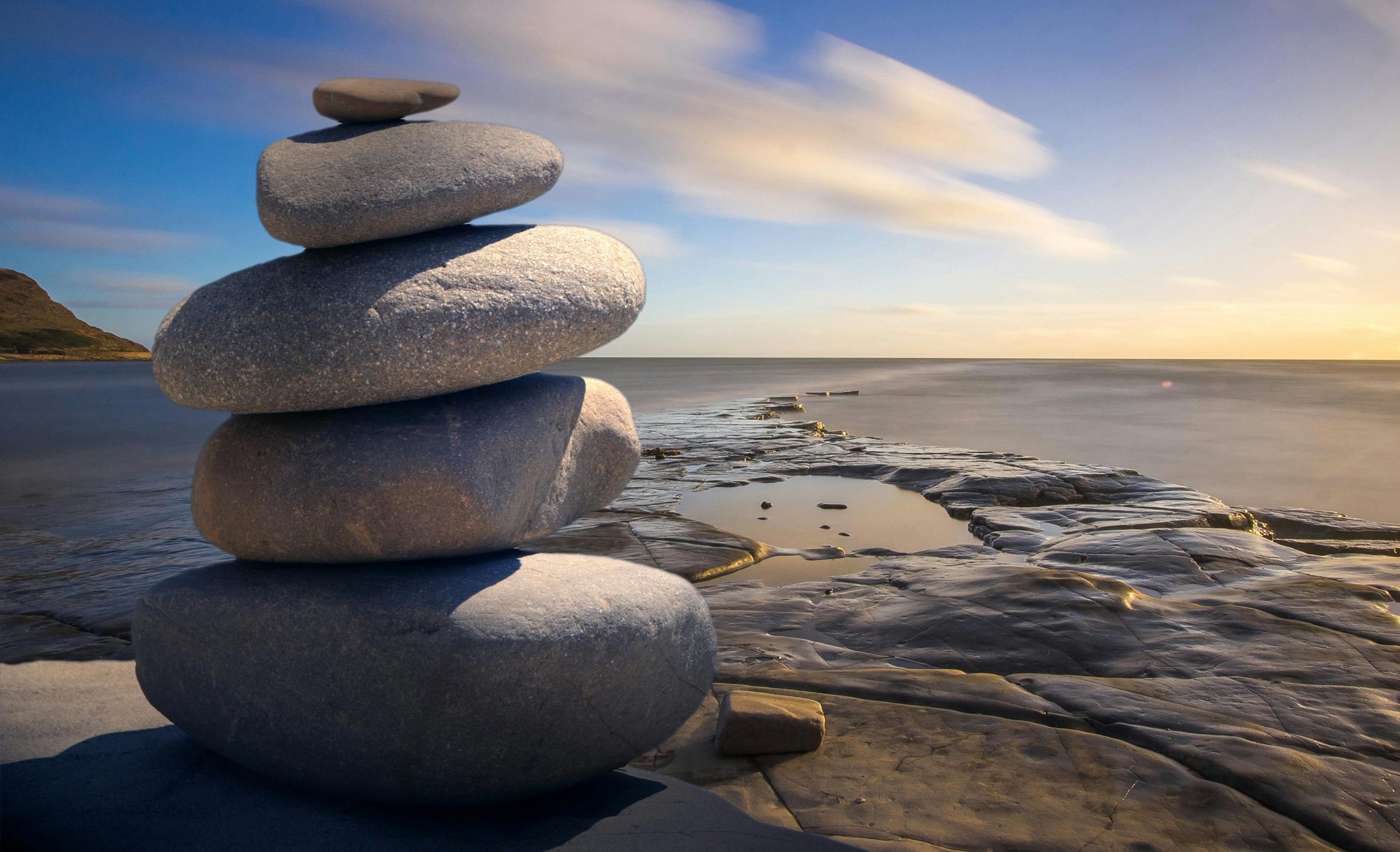 Embracing Mindfulness: Cultivating Presence in Daily Life